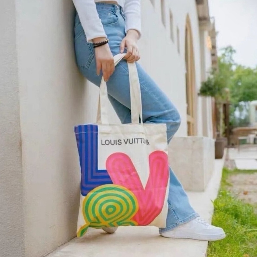 Rare LV Tote-bag NWOT Japan 2020 Exhibition Exclusive - Picture 5 of 11